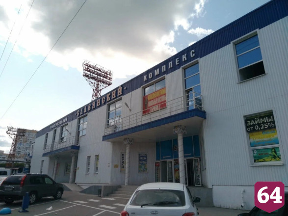 Суд продолжил дело о сносе здания Славянского рынка в Саратове