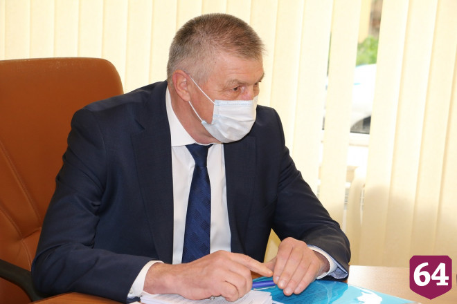 Противников поддержки районок Пивоваров назвал могильщиками прессы