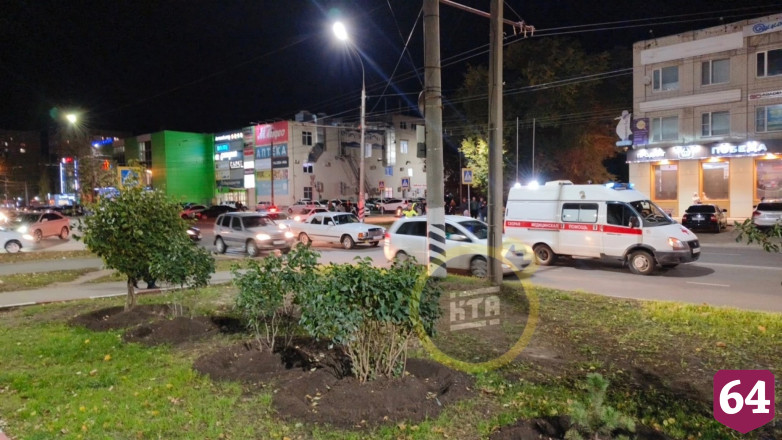 Под Саратовом «Волга» сбила женщину на переходе