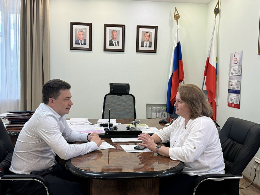 Число детей в саратовских приютах планируют сократить в 2 раза 