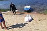 Водолазы вытащили из Волги тело мужчины в солнечных очках