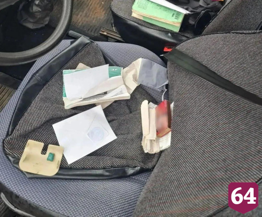 В «Жигулях» саратовца нашли сверток с синтетикой