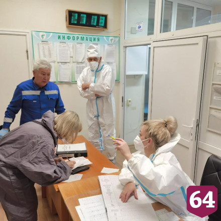 В Саратовской области женщина едва не лишилась стопы из-за газонокосилки
