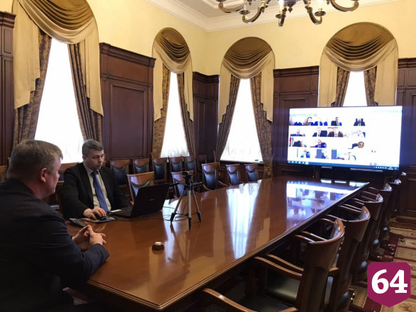 Глава Саратова раскритиковал чиновников за бездействие в снегопад