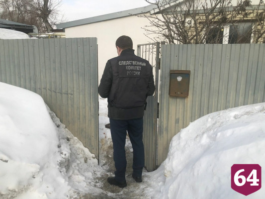 В частном доме нашли труп молодого саратовца с ранами на груди