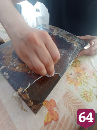 В саратовском музее спасают старинные иконы
