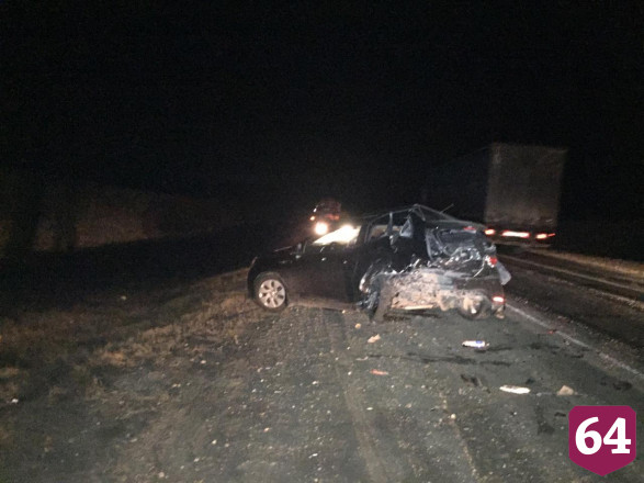 В массовой аварии под Саратовом ранены двое маленьких детей 