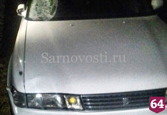 В Саратове тело сбитого пешехода улетело в кусты