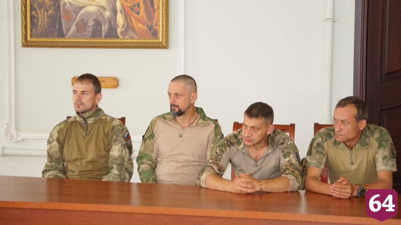 Саратовский фермер купил УАЗ для бойцов спецоперации