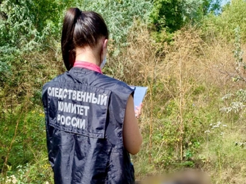 В лесу под Саратовом найден труп неизвестного мужчины 