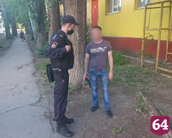 Полицейские вышли в ночной рейд и оштрафовали 7 человек за маски