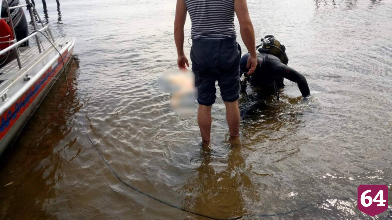 Саратовские водолазы вытащили из Волги второго утопленника