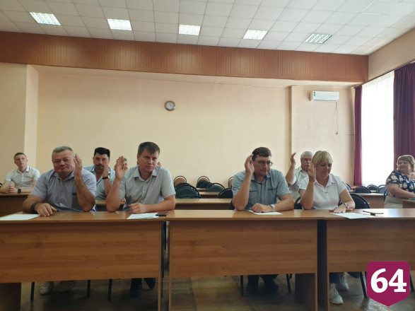 Главой Хвалынского района стал Максим Кузнецов 