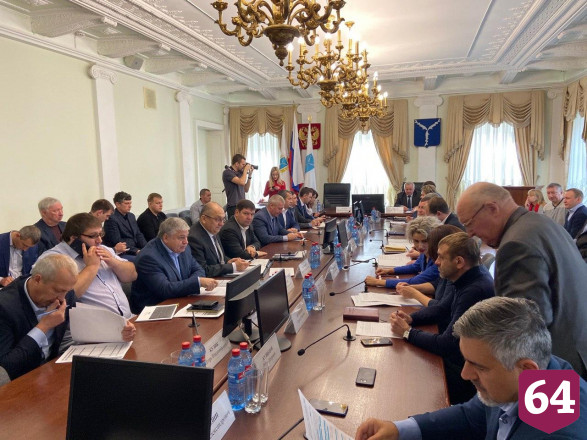 Дорожники составили 36 маршрутов уборки снега в Саратове 
