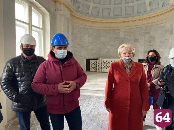 Журналисты оценили масштаб реконструкции театра оперы и балета  