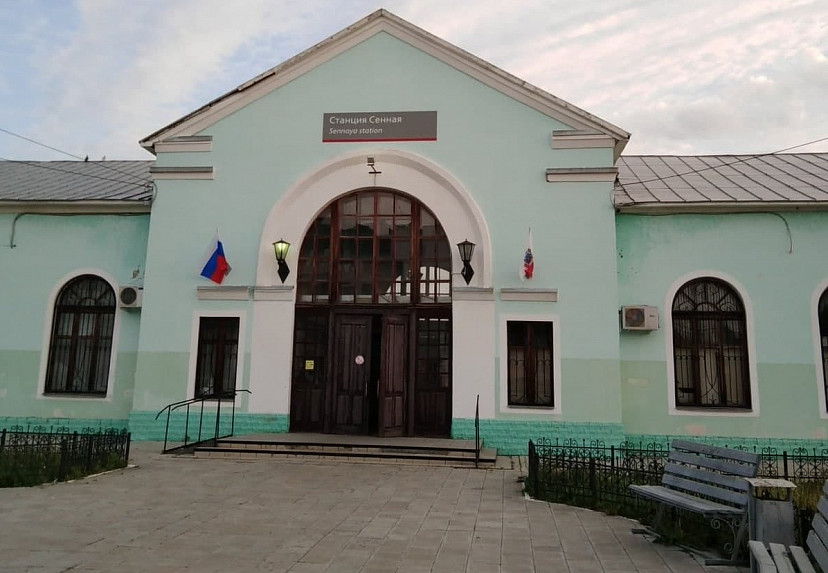 Директор транспортной компании собирал премии с подчиненных