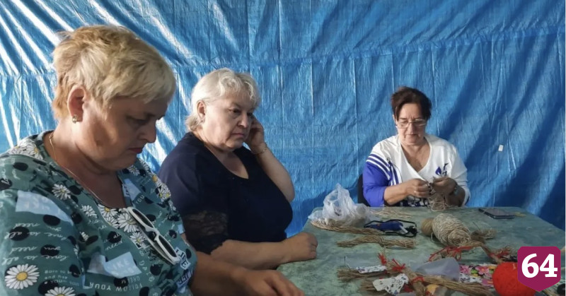 Саратовцы отправят бойцам на фронт самодельные обереги 