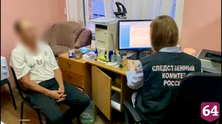 Саратовца избили в подъезде и вынесли умирать на улицу 
