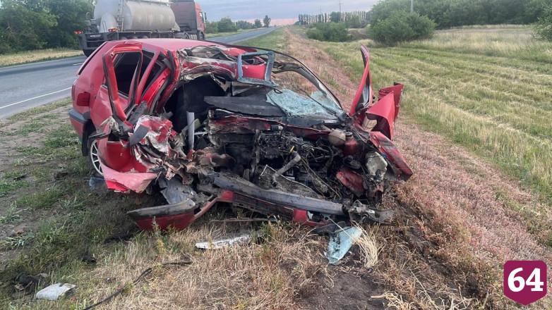 Мужчина погиб в ДТП с фурой под Саратовом