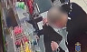 Саратовец похитил из магазина пакет с 80 тысячами рублей и попался