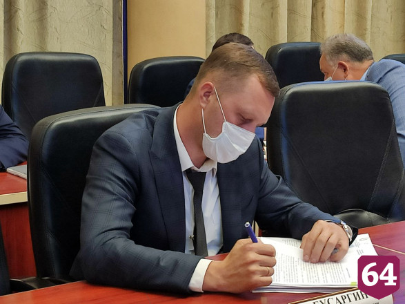Саратовский губернатор потребовал подготовить школы к работе в пандемию   