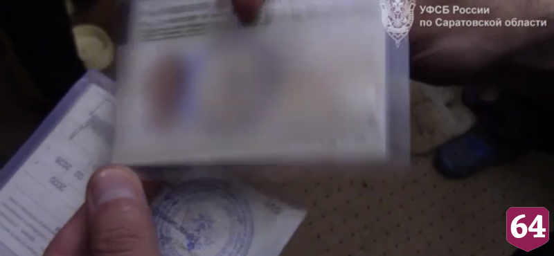 Главврач бывшего ковидного госпиталя в Энгельсе задержан за взятку