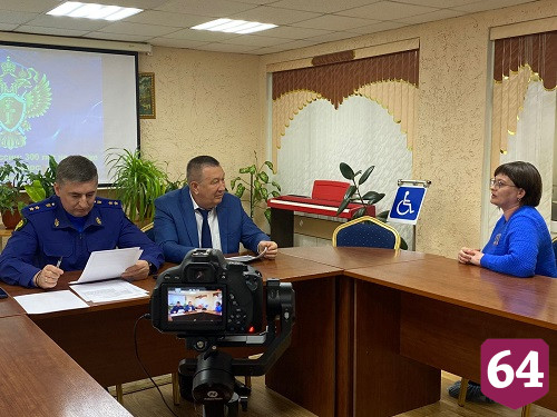 Прокурор Саратовской области Сергей Филипенко посетил Энгельсский дом-интернат