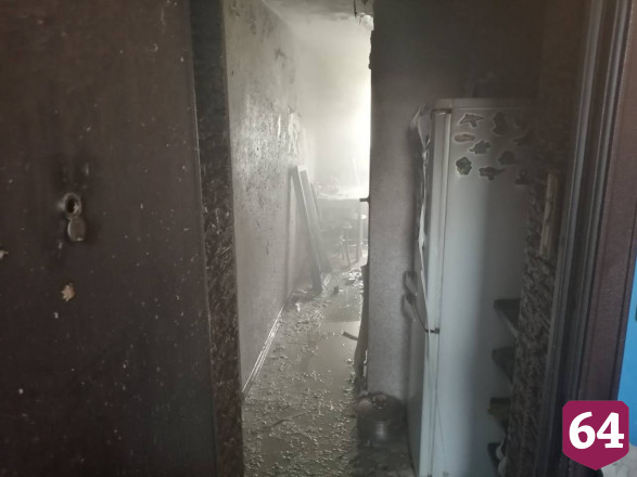 Под Саратовом жильцы горящего дома эвакуировались самостоятельно