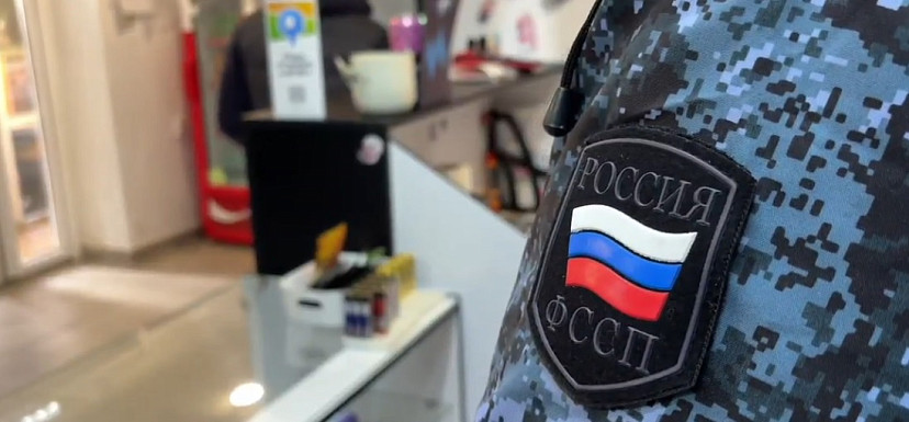 В Саратове торговцев табаком уличили в работе без кассы