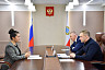 Губернатор встретился с главой комитета семей воинов Отечества 
