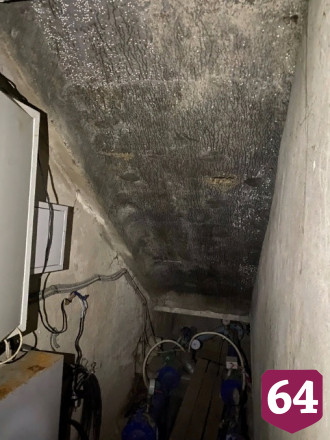Саратовцы боятся обрушения дома с затопленным подвалом