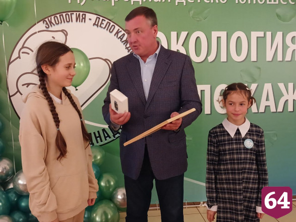 Саратовская победительница экопремии любит пчел и верит в правило трех «Н»