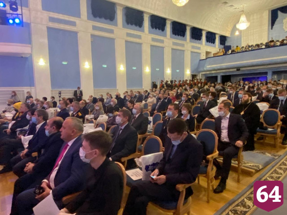 Губернатор считает жителей главным богатством Саратовской области