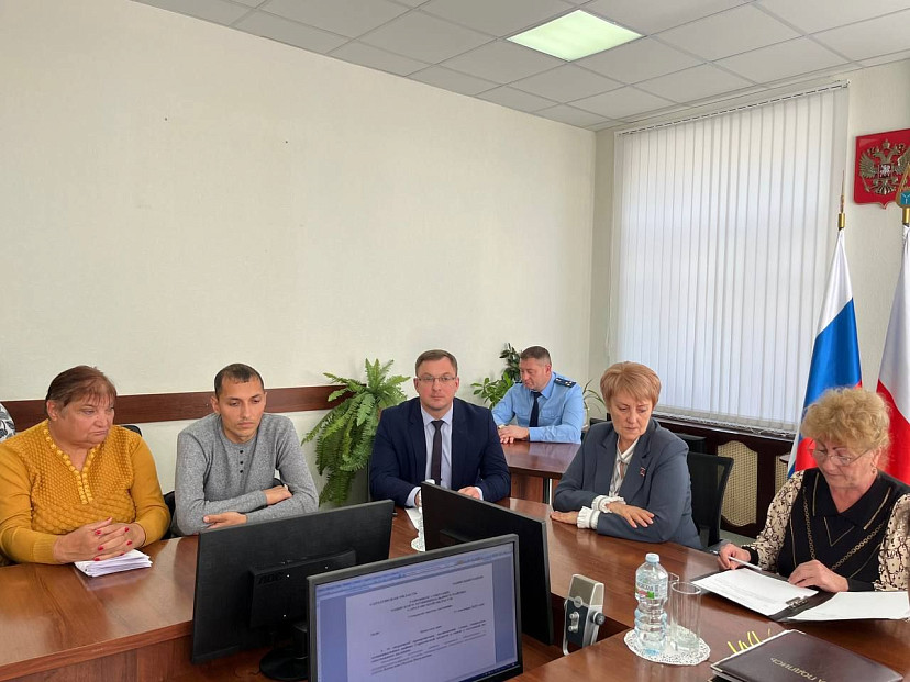 Антонина Галяшкина покинула пост главы Озинского района 