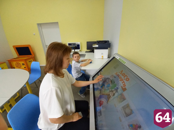 В Саратове особенных детей учат в интернате шить и готовить 
