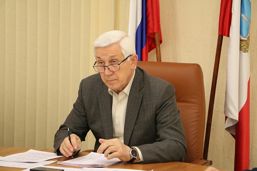 Капкаев уходит с поcта председателя комитета облдумы по бюджету