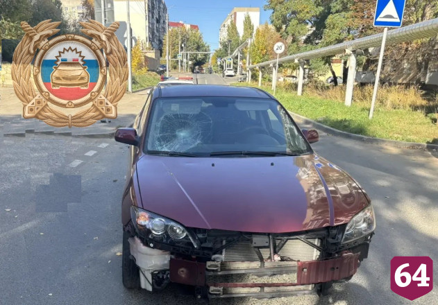 В поле у саратовского села перевернулся кроссовер