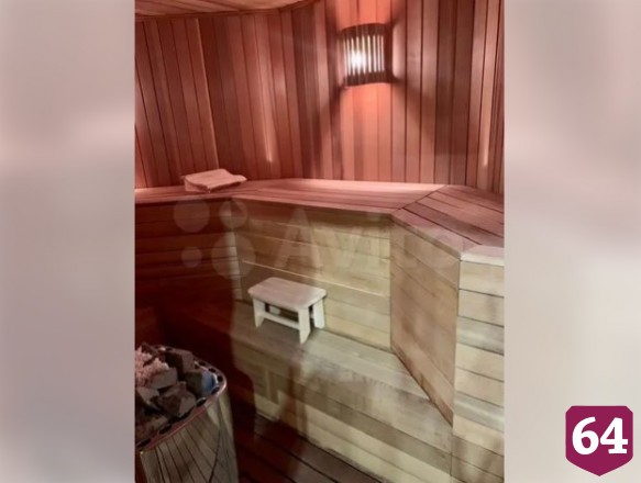Под Саратовом сдают дом с бассейном за 170 тысяч рублей в месяц