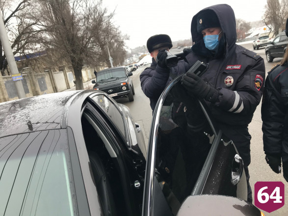В Саратове за месяц арестовали 4 любителей тонировки