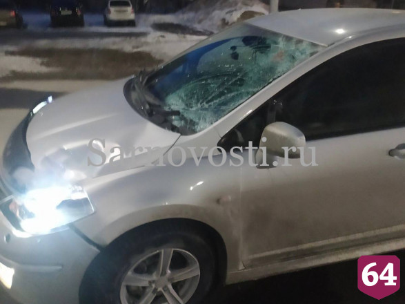 В Саратове врачи реанимировали пешехода после наезда иномарки