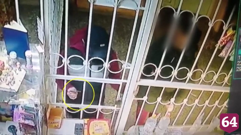 Грабитель пытался оплатить похищенной картой покупки и попался