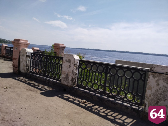 В Вольске укрепляют берег Волги для набережной с пляжем 