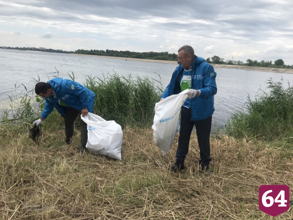 Министр для повышения эффективности переобулся и ушел в камыши