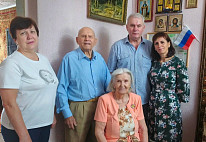 Труженик тыла и старожил саратовского поселка отметил 97-й год рождения 