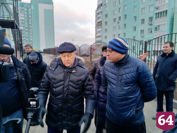 Строителям указали на недочеты в новых детских садах Саратова 
