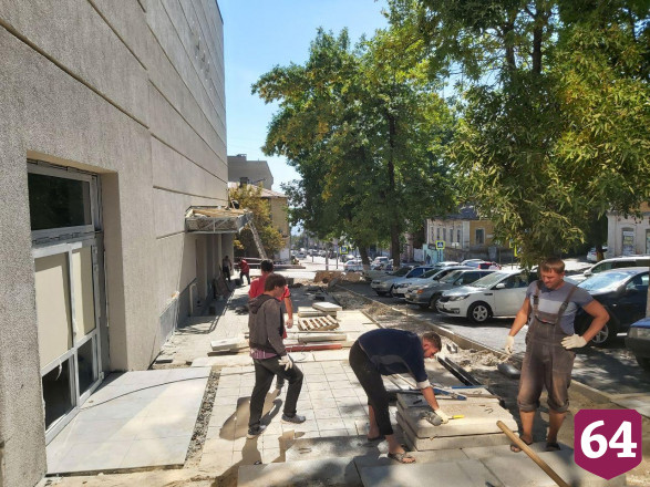 Ремонт на площади Кирова и Аллее роз обещают закончить ко Дню города 
