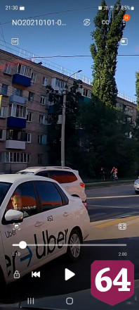 Саратовский таксист катался по городу с ребенком за рулем