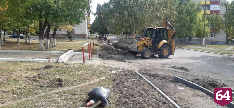 В военном городке начался масштабный ремонт тротуаров