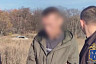 В поле под Саратовом нашли крупную партию синтетики и задержали закладчика