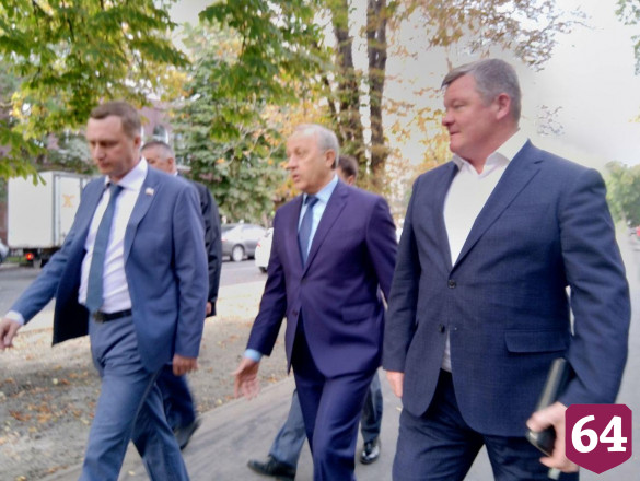 Радаев пригрозил подрядчику санкциями за срыв сроков реконструкции проспекта Кирова 